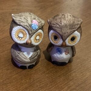 Vintage Owl Salt & Pepper Shakers